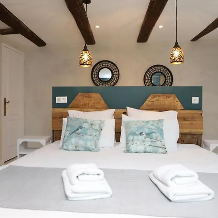 Firmin Et Melanie * Saint-Urcize